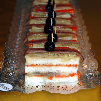 PASTEL DE ESCALIBADA CON ANCHOAS