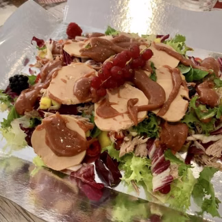 ENSALADA DE PERDIZ ESCABECHADA Y FOIE